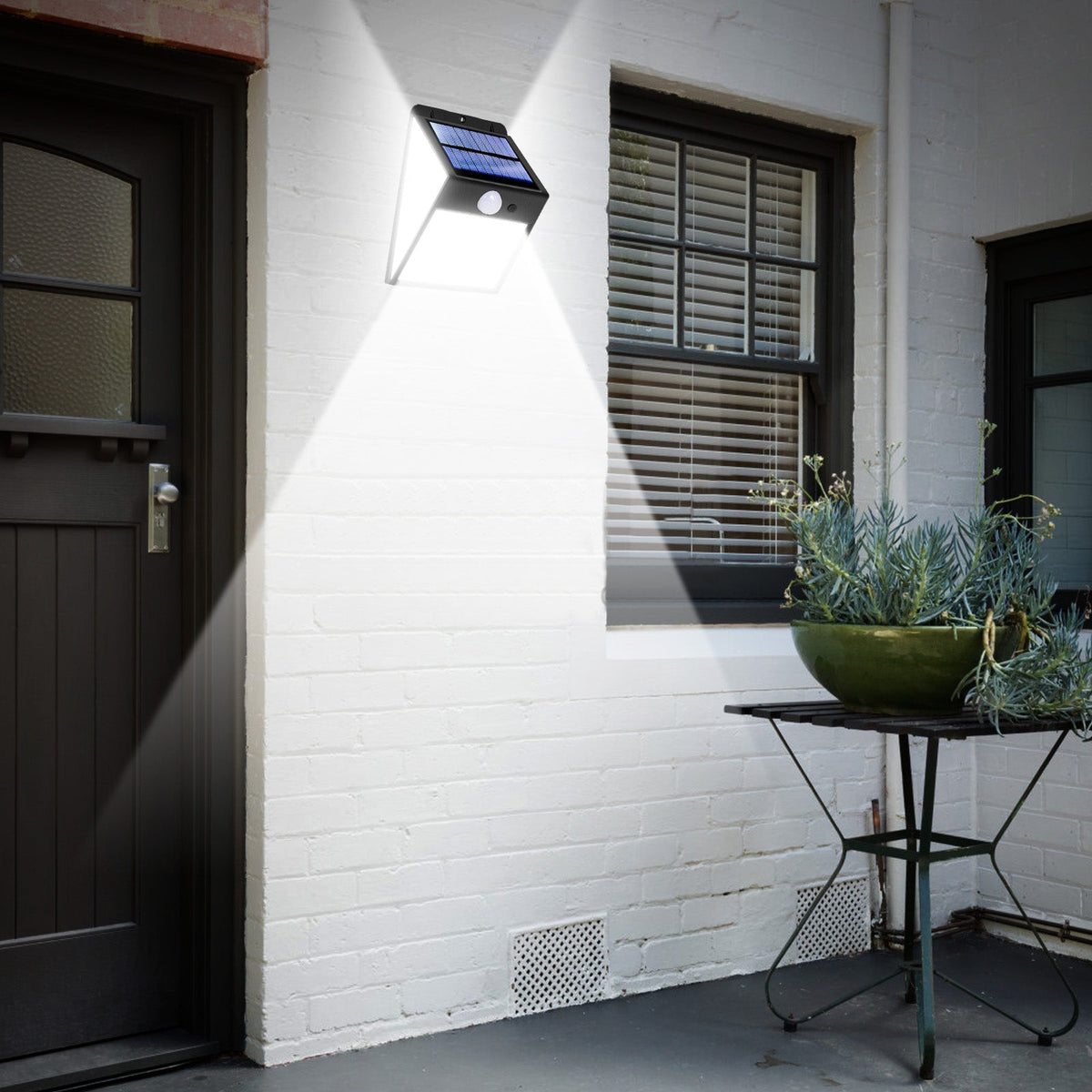 Outdoor 170LED 300 Degree Angle Motion Sensor Solar Lights for Yard view 7